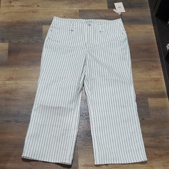NYDJ Teresa White Striped Tan Ankle Cropped Wide leg Jeans Design - Picture 1 of 12